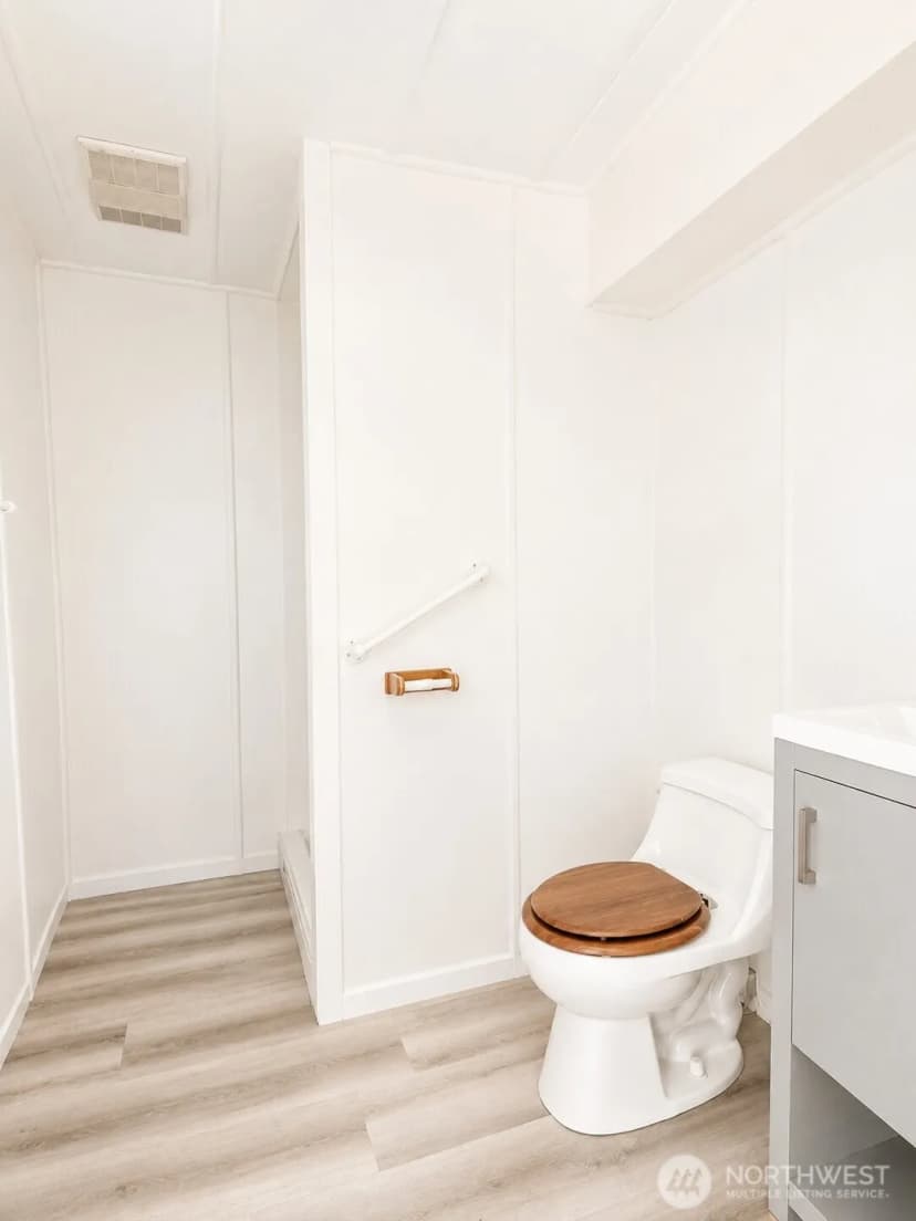 Property photo for 4848 S 170th Street, Sea Tac photo 19
