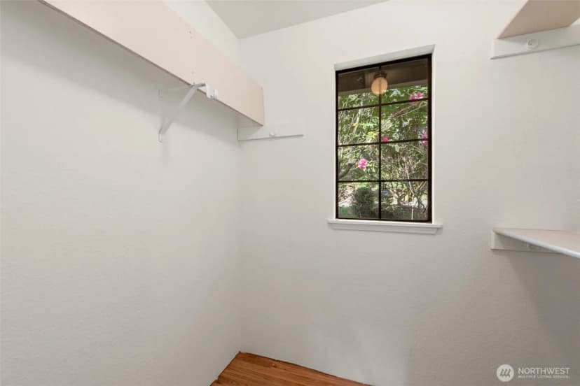Property photo for 13257 Se 54th Place, Bellevue photo 19
