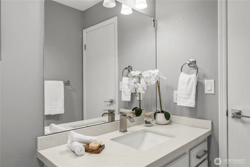 Property photo for 9123 Ne 145th Street, Kirkland photo 17