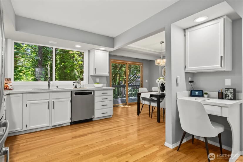 Property photo for 9123 Ne 145th Street, Kirkland photo 8