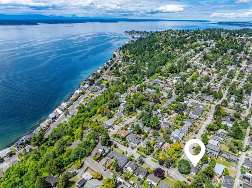Property photo for 5050 50th Avenue Sw, Seattle photo 13