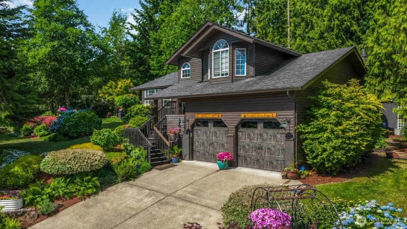 Property photo for 209 W Beacon Hill Drive, Longview photo 32