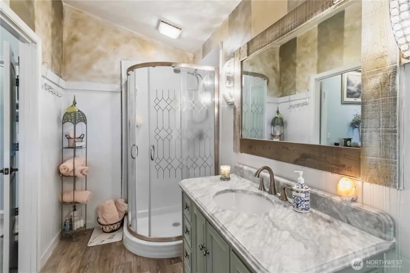 Property photo for 209 W Beacon Hill Drive, Longview photo 15