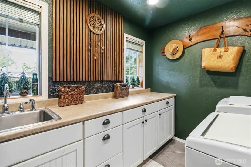 Property photo for 209 W Beacon Hill Drive, Longview photo 20