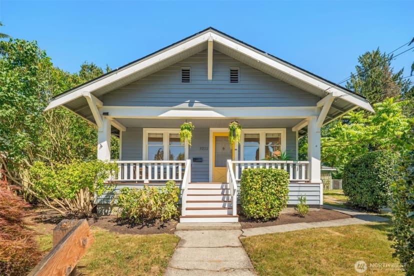 Property photo for 3222 38th Avenue Sw, Seattle