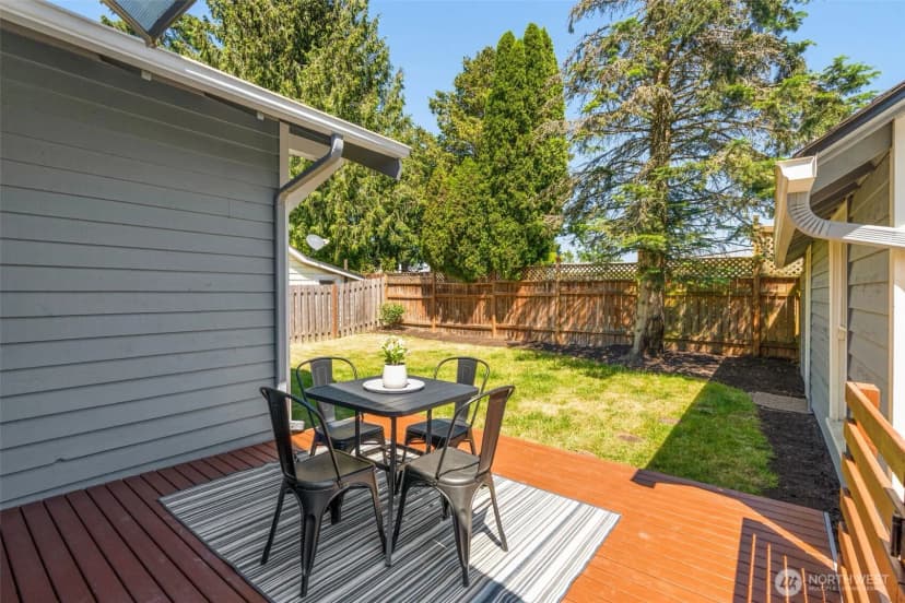 Property photo for 3222 38th Avenue Sw, Seattle photo 17