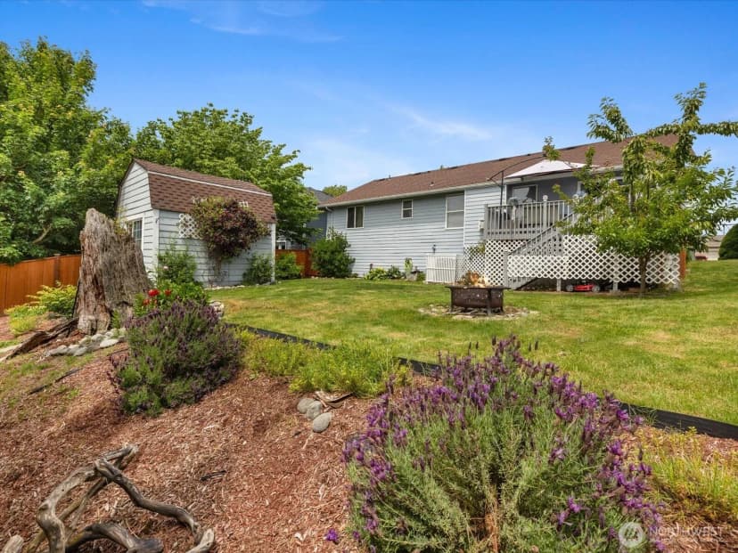Property photo for 7812 Condor Drive Ne, Arlington photo 19