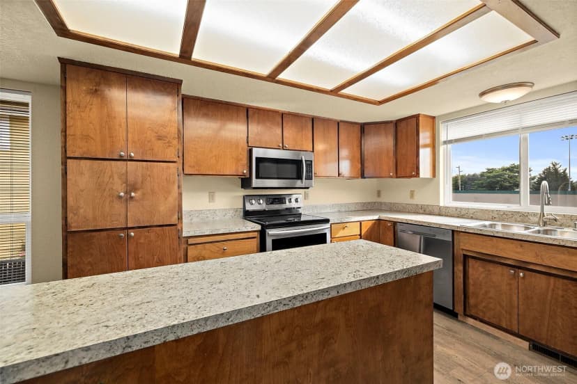 Property photo for 2516 Rockefeller Avenue #a, Everett photo 8