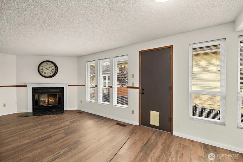Property photo for 2516 Rockefeller Avenue #a, Everett photo 16