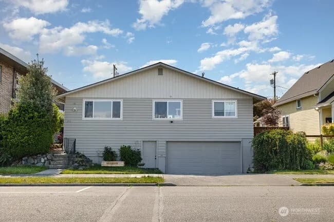 Property photo for 2516 Rockefeller Avenue #a, Everett photo 26