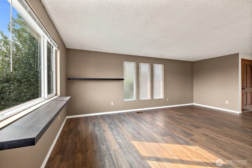 Property photo for 2516 Rockefeller Avenue #a, Everett photo 23