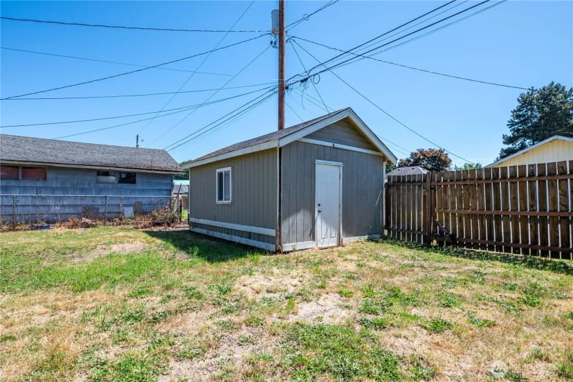 Property photo for 608 16th Avenue, Longview photo 32