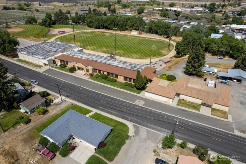 Property photo for 412 Federal Avenue, Grand Coulee photo 40