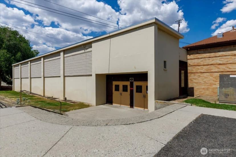 Property photo for 412 Federal Avenue, Grand Coulee photo 4