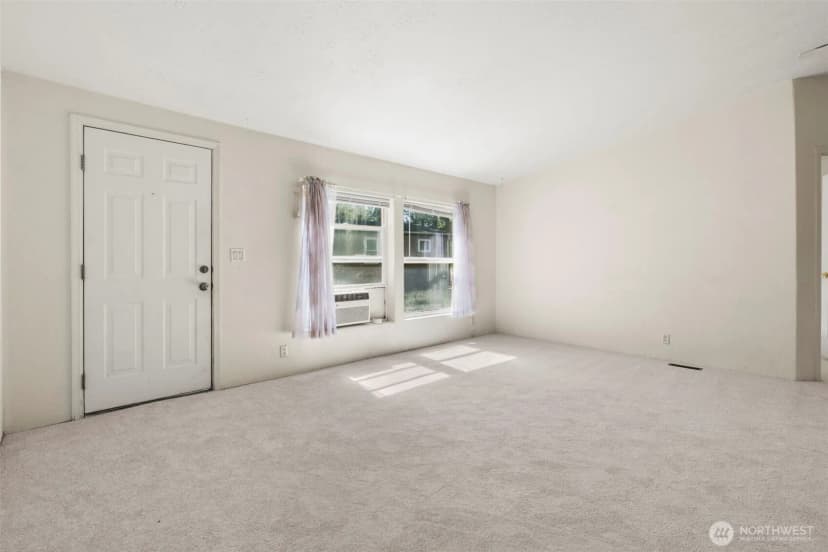 Property photo for 22312 92nd Avenue Ct E, Graham photo 5