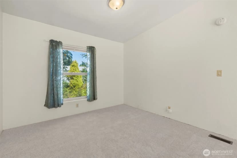 Property photo for 22312 92nd Avenue Ct E, Graham photo 6