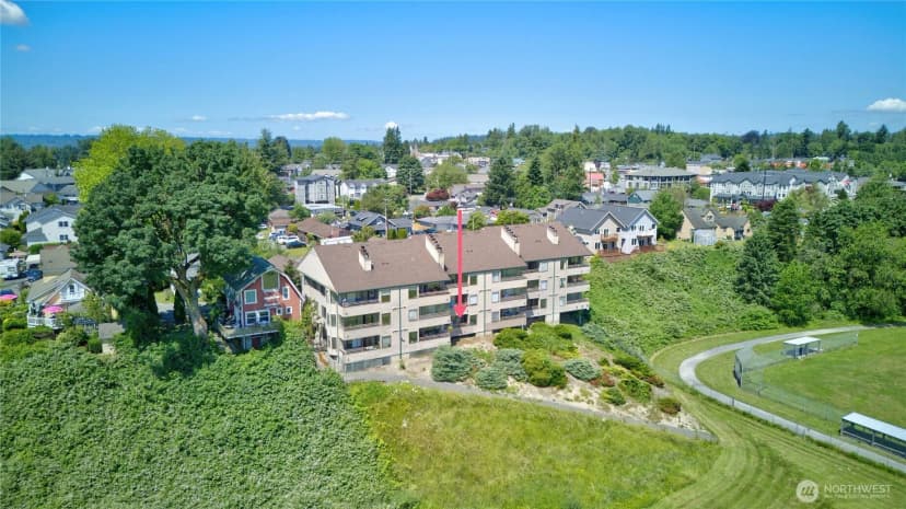 Property photo for 101 Pine Avenue #103, Snohomish photo 26