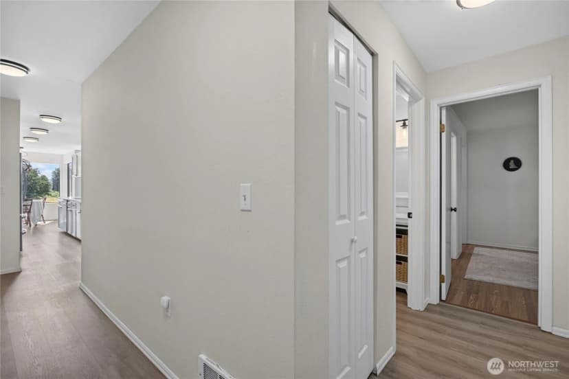 Property photo for 101 Pine Avenue #103, Snohomish photo 12
