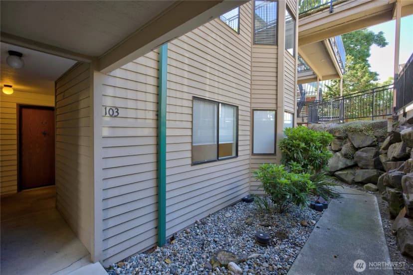 Property photo for 101 Pine Avenue #103, Snohomish photo 23