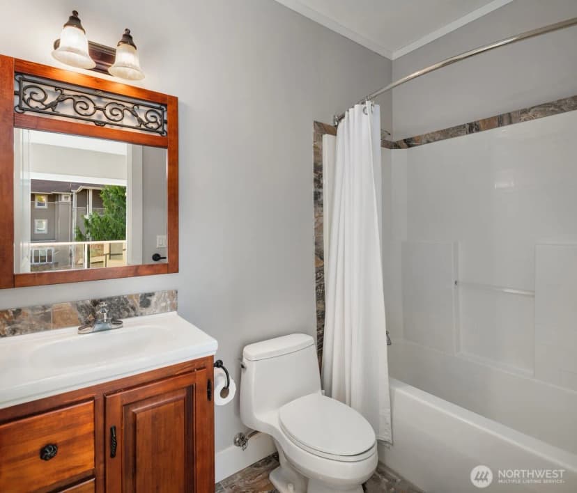 Property photo for 1240 Sw 296th Street, Federal Way photo 30