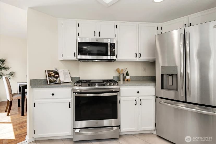 Property photo for 13380 122nd Place Ne, Kirkland photo 9