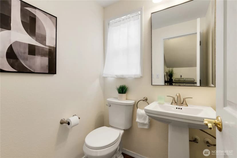 Property photo for 13380 122nd Place Ne, Kirkland photo 14