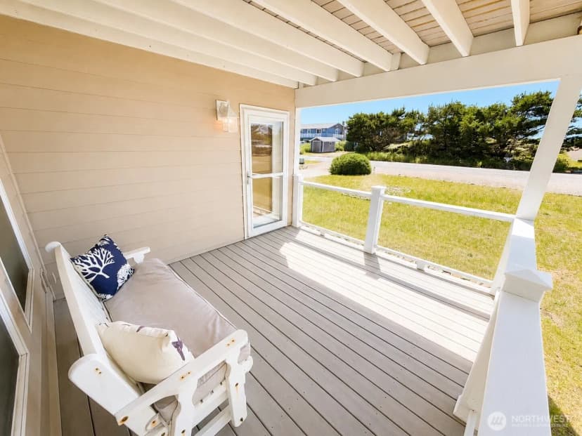 Property photo for 32404 G Street, Ocean Park photo 8