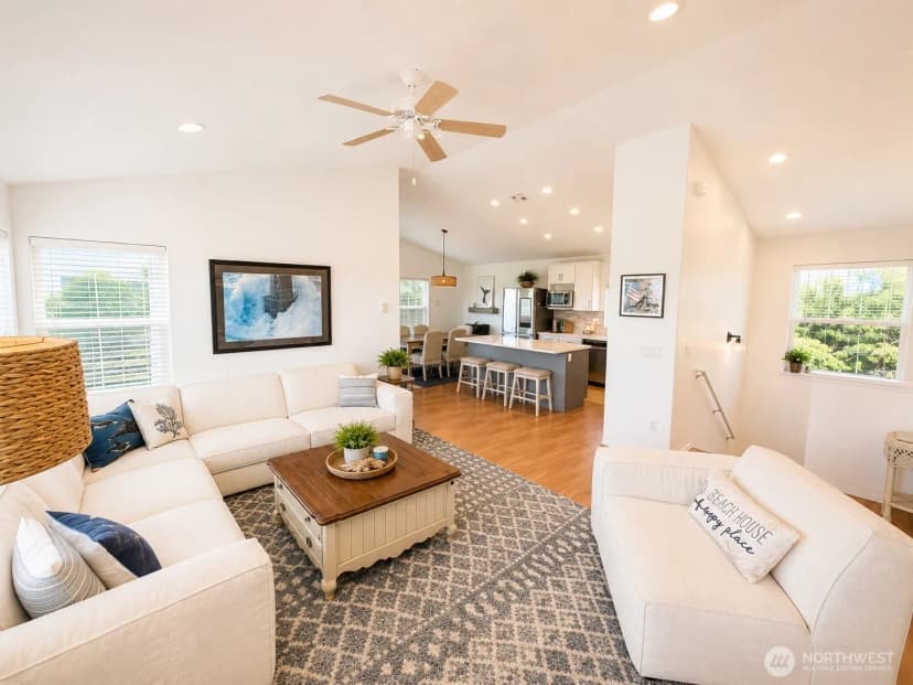 Property photo for 32404 G Street, Ocean Park photo 17