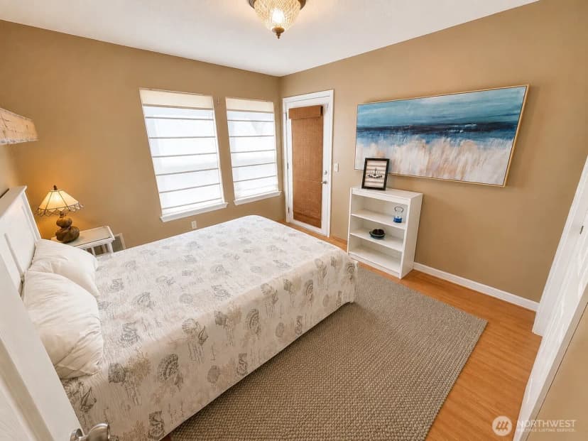 Property photo for 32404 G Street, Ocean Park photo 7