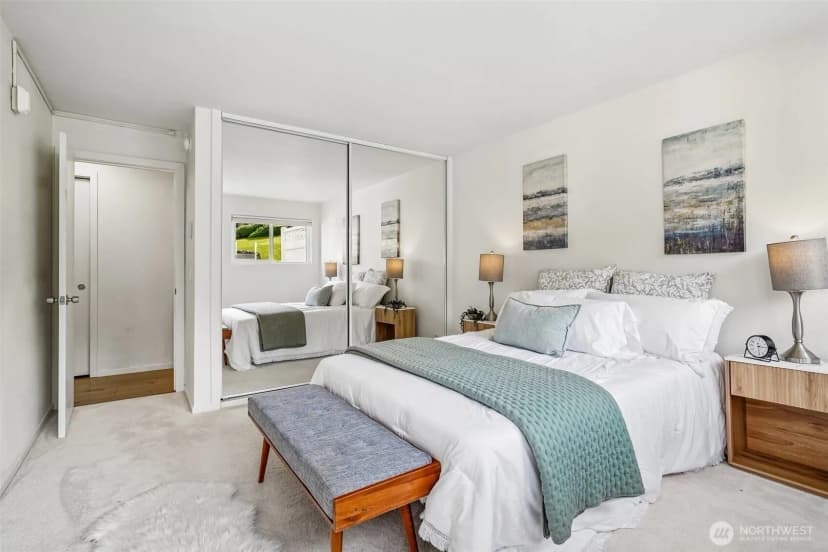 Property photo for 12700 Ne 8th Street #e-104, Bellevue photo 11