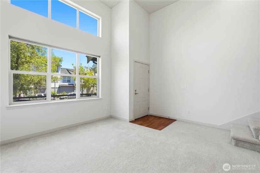 Property photo for 4846 Pointes Drive, Mukilteo photo 7