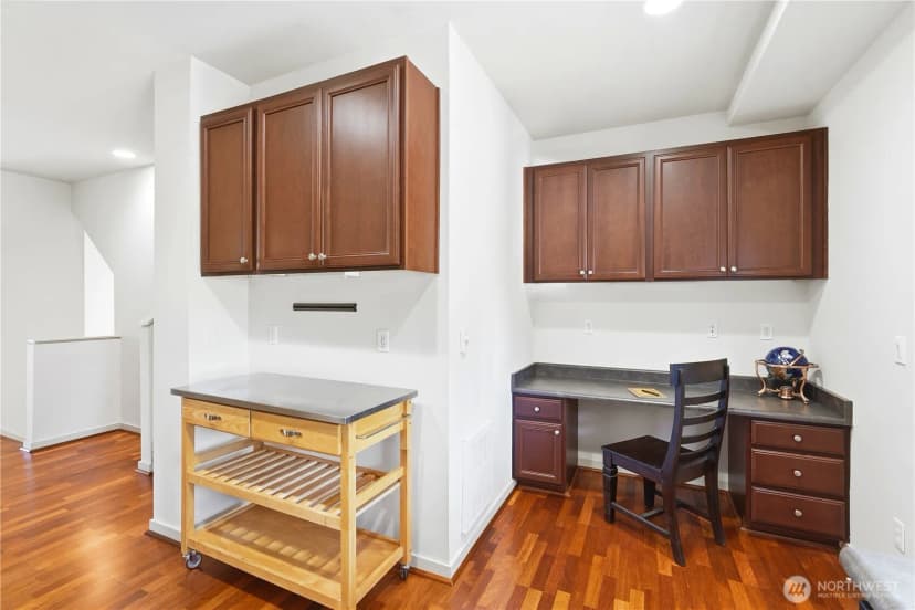 Property photo for 4846 Pointes Drive, Mukilteo photo 15