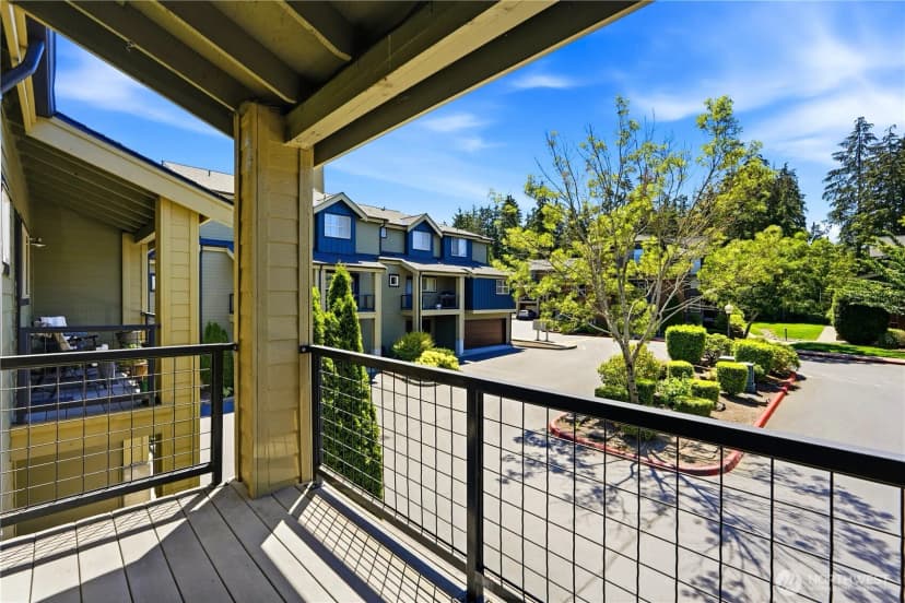 Property photo for 4846 Pointes Drive, Mukilteo photo 17