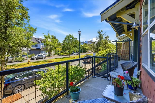 Property photo for 4846 Pointes Drive, Mukilteo photo 4