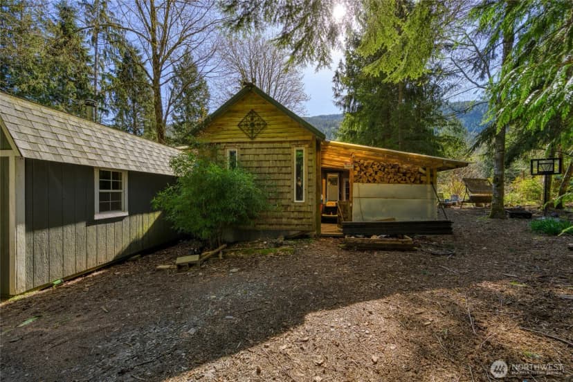 Property photo for 350 Cheetah Lane, Sedro Woolley photo 28