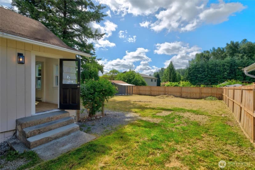 Property photo for 303 Lincoln Street, Everson photo 33