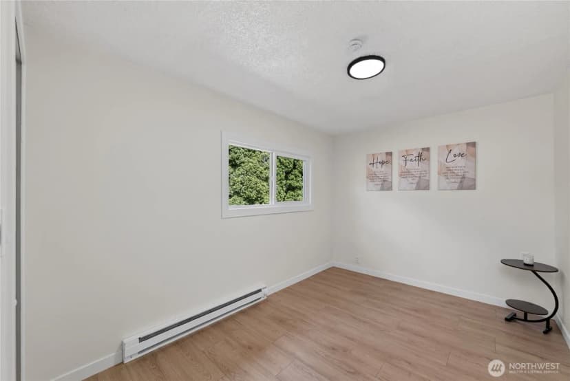 Property photo for 303 Lincoln Street, Everson photo 18