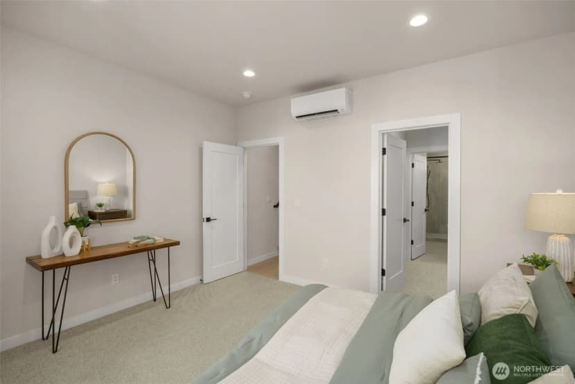Property photo for 2805 S Charles Street S, Seattle photo 16