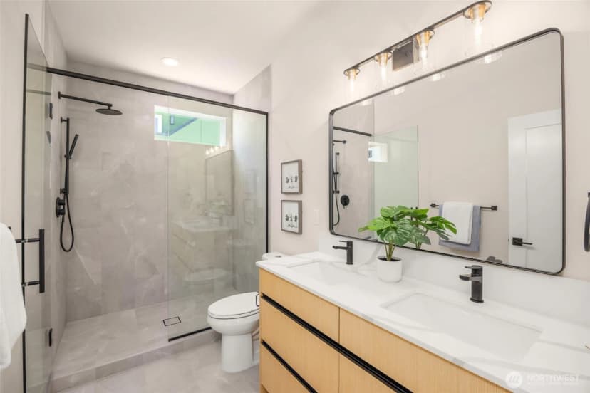 Property photo for 2805 S Charles Street S, Seattle photo 18