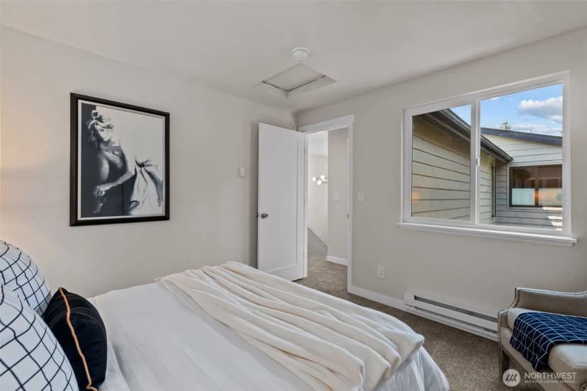 Property photo for 15628 8th Avenue Sw #c, Burien photo 35