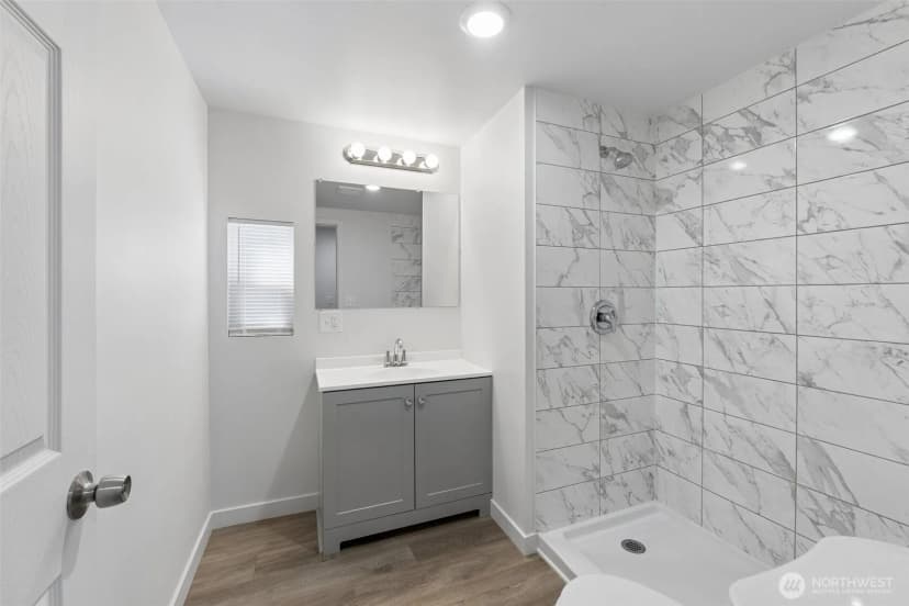 Property photo for 1415 84th Street Se #210, Everett photo 24
