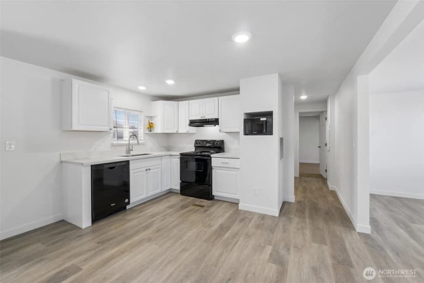 Property photo for 1415 84th Street Se #210, Everett photo 13