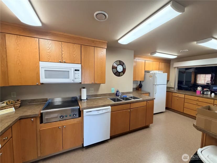 Property photo for 1415 84th Street Se #210, Everett photo 32