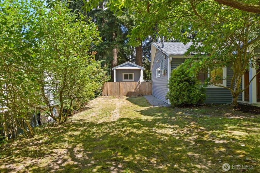 Property photo for 22605 61st Avenue W, Mountlake Terrace photo 26