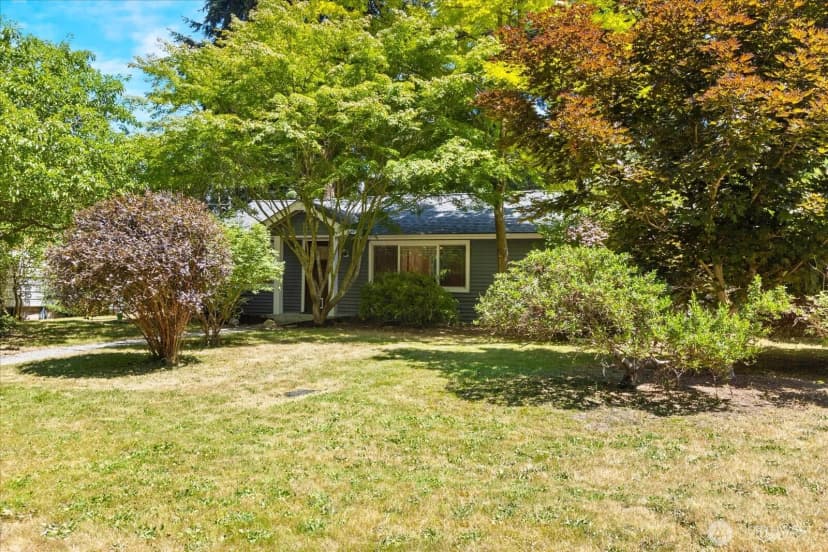 Property photo for 22605 61st Avenue W, Mountlake Terrace photo 23