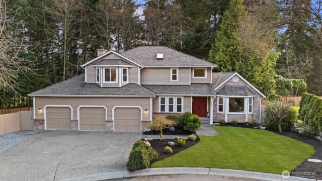 Property photo for 904 187th Place Sw, Lynnwood photo 2