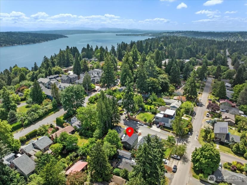 Property photo for 3706 Ne 137th Street, Seattle photo 25