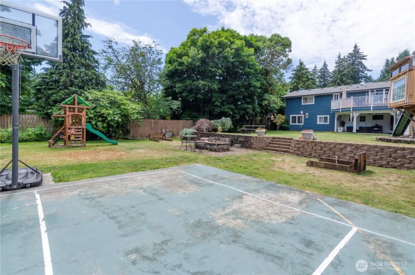 Property photo for 210 Shadow Lane Ne, Olympia photo 2