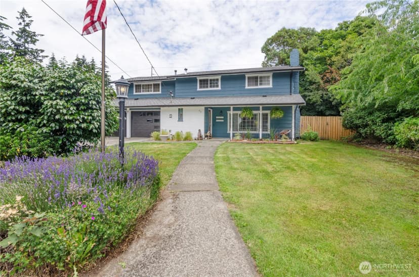 Property photo for 210 Shadow Lane Ne, Olympia