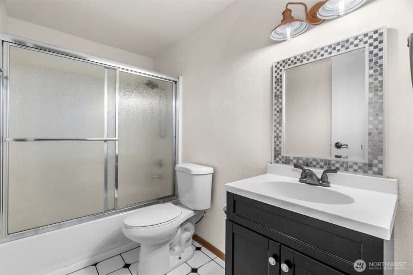 Property photo for 4101 Arbor Drive Se, Lacey photo 16